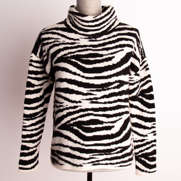 Vero Moda Sweaters - Vero Moda Zebra Sweater